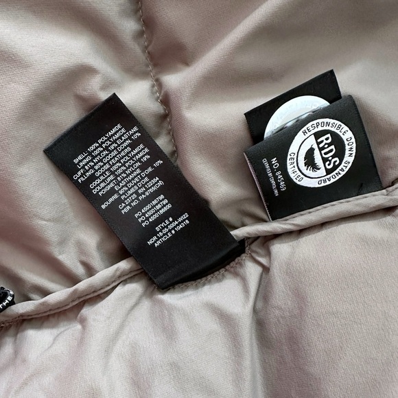 Aritzia Women's Gray Super Puff coat - Picture 6 of 11